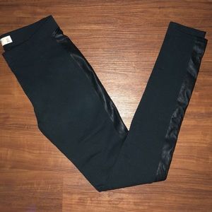 NWOT - Abercrombie & Fitch Leggings